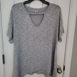 Juicy couture shirt size medium
